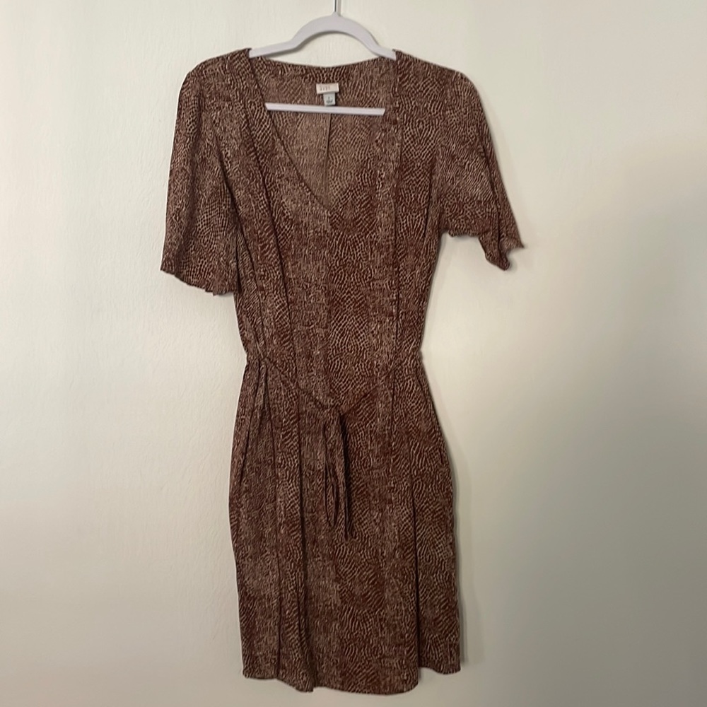 Brown / Tan dress with giraffe style pattern